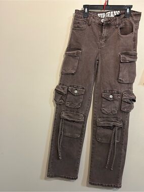 Brown Cargo Jeans with Multiple Pockets